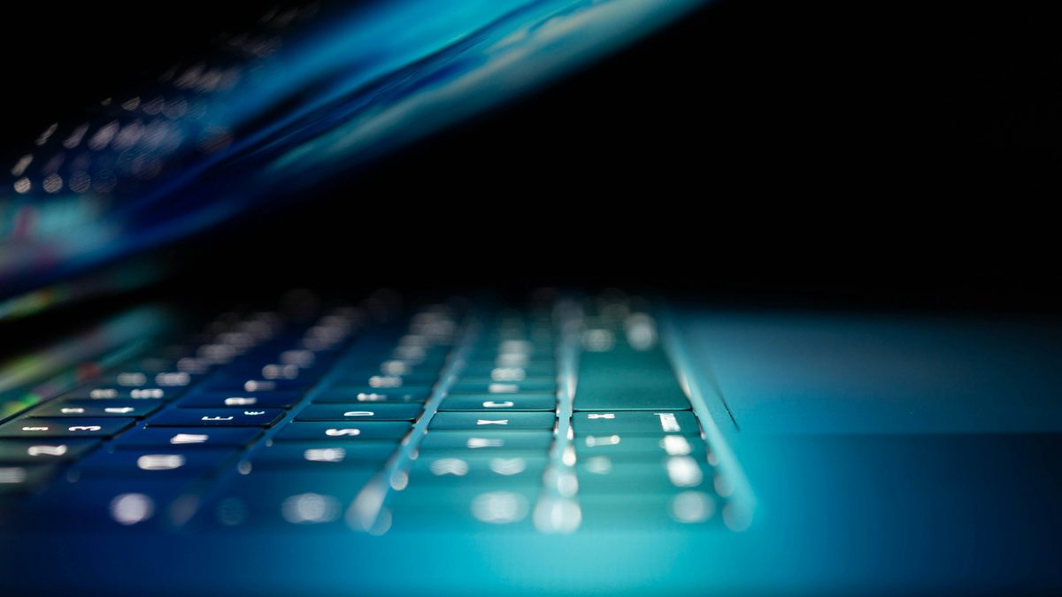 Lokal AI-server — egne servere som alternativ til AI-abonnementer